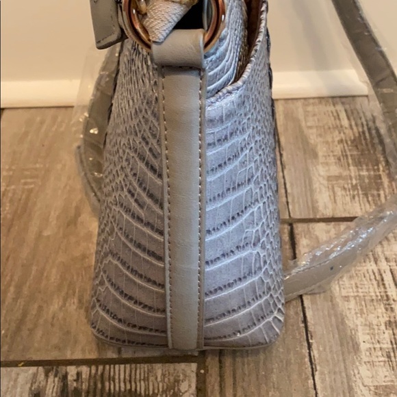 🆕 Brand New Croc Embossed Purse 🆕 - Picture 4 of 9